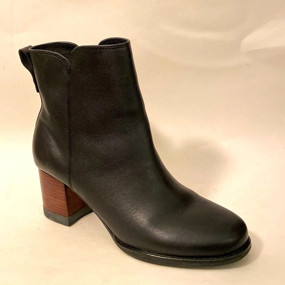 Sherry Top Sider Short Boots Black Leather Block Heels sz 9 Vietnam - Picture 1 of 10